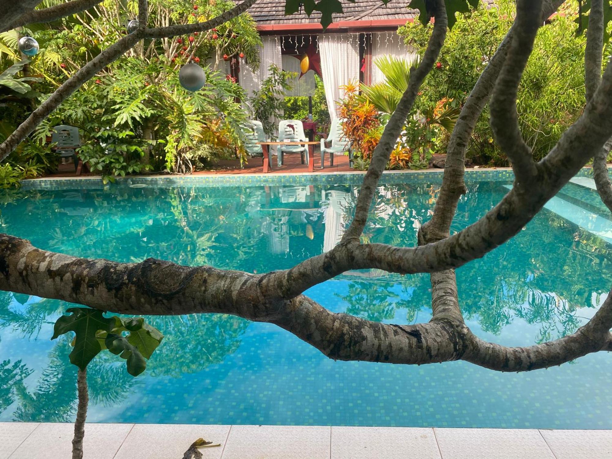 Taman Indah Resort Tamanredjo Exterior foto